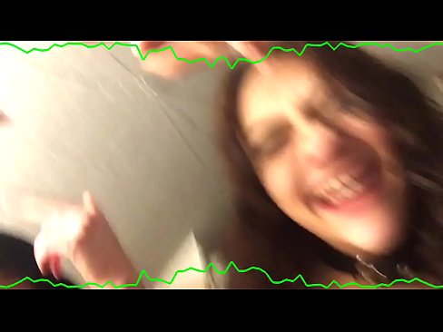 ❤️ 两位性感的黑发美女情感内裤留住混蛋古怪的婊子 ❤️ at us❌❤